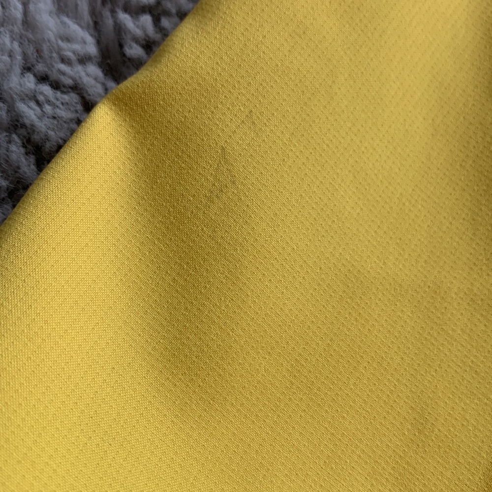 Yellow Nike golf pants - Picture 7 of 7